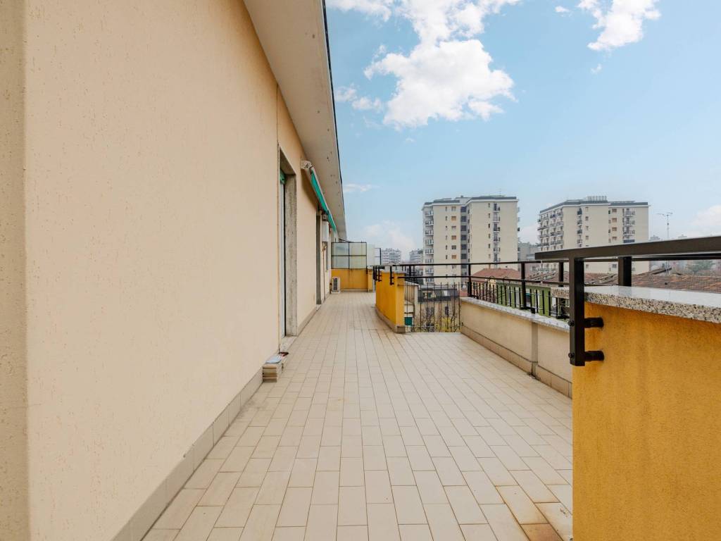 appartamento in vendita a Sesto San Giovanni in zona Rondò/Torretta