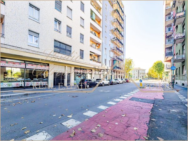 appartamento in vendita a Sesto San Giovanni