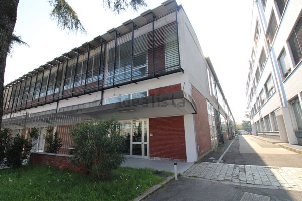 ufficio in vendita a Sesto San Giovanni