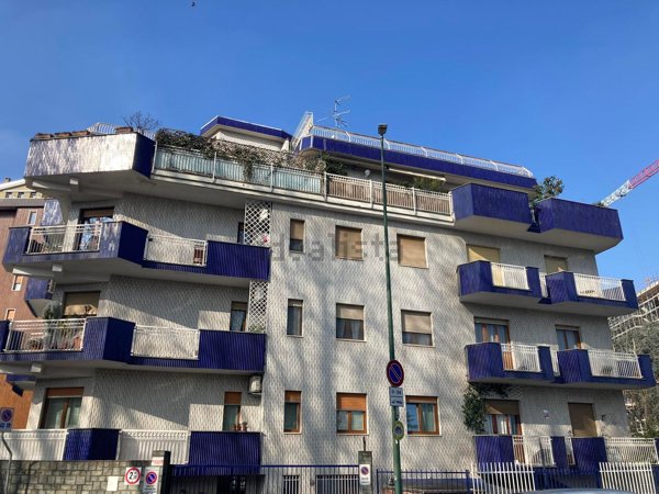 appartamento in vendita a Sesto San Giovanni in zona Rondinella