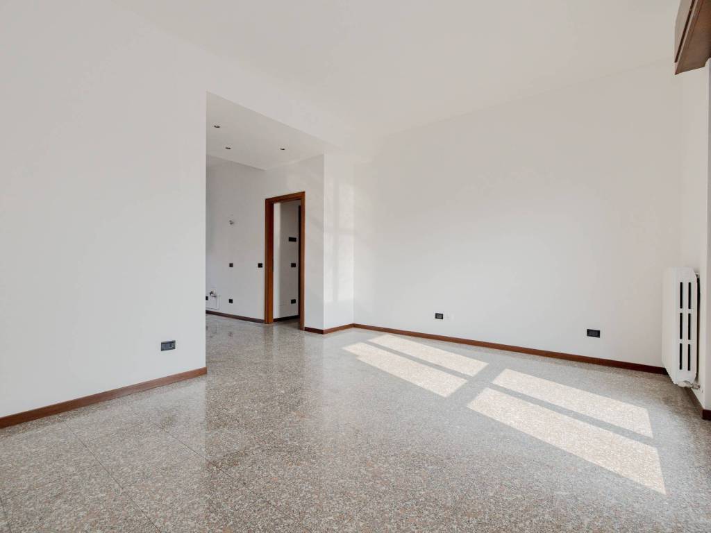 appartamento in vendita a Sesto San Giovanni in zona Rondinella