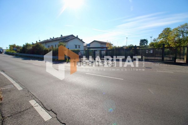 negozio in vendita a Sesto San Giovanni