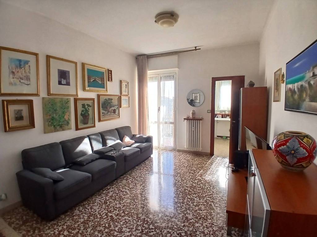 appartamento in vendita a Sesto San Giovanni in zona Rondò/Torretta