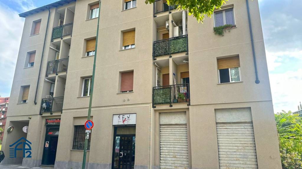 negozio in vendita a Sesto San Giovanni