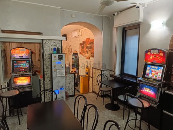 negozio in vendita a Sesto San Giovanni