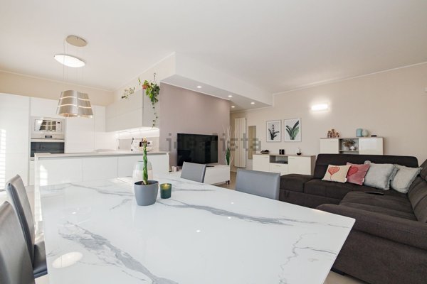 appartamento in vendita a Sesto San Giovanni