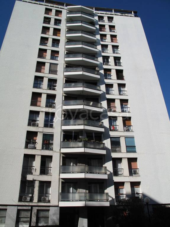 appartamento in vendita a Sesto San Giovanni in zona Rondò/Torretta