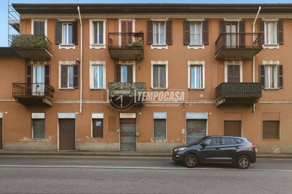 negozio in vendita a Sesto San Giovanni