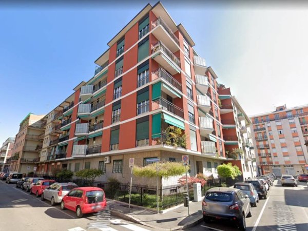 locale di sgombero in vendita a Sesto San Giovanni in zona Rondò/Torretta