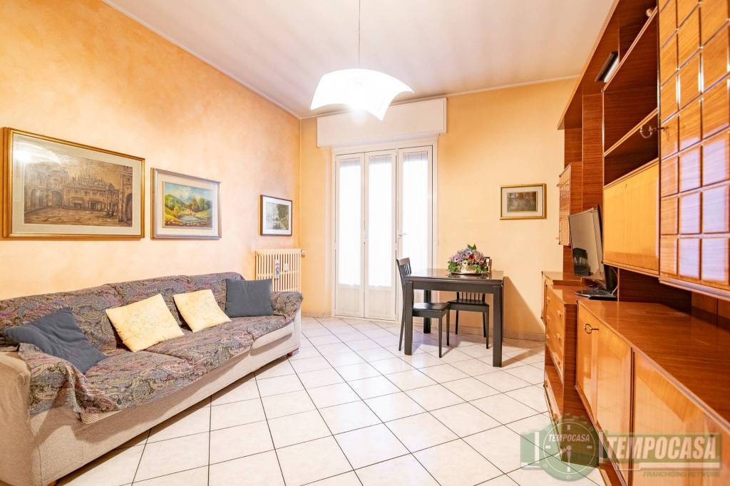 appartamento in vendita a Sesto San Giovanni in zona Rondò/Torretta