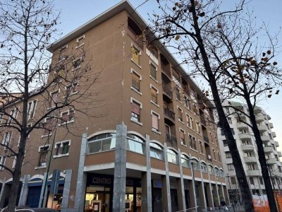 appartamento in vendita a Sesto San Giovanni in zona Rondò/Torretta