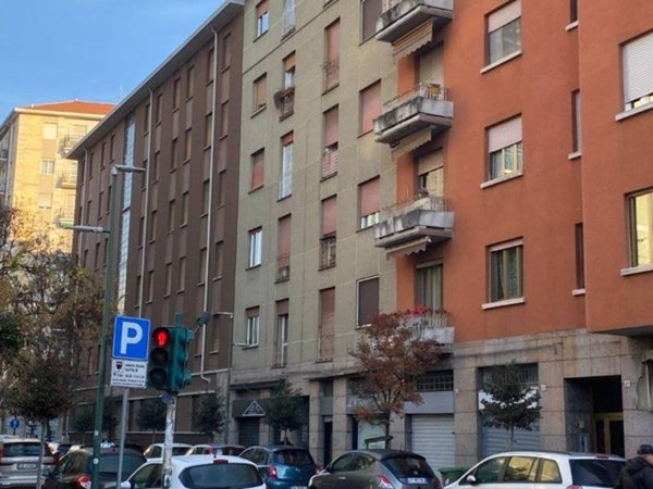 appartamento in vendita a Sesto San Giovanni in zona Rondò/Torretta