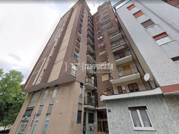 appartamento in vendita a Sesto San Giovanni in zona Rondinella