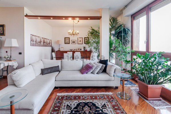 appartamento in vendita a Sesto San Giovanni