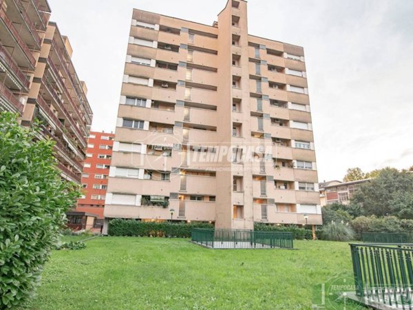 appartamento in vendita a Sesto San Giovanni in zona Rondinella