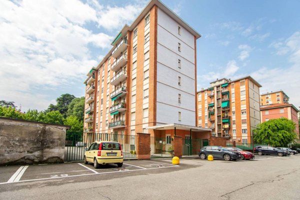 appartamento in vendita a Sesto San Giovanni in zona Rondò/Torretta