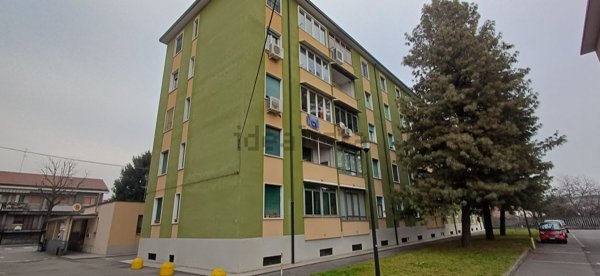 appartamento in vendita a Sesto San Giovanni in zona Cascina de' Gatti