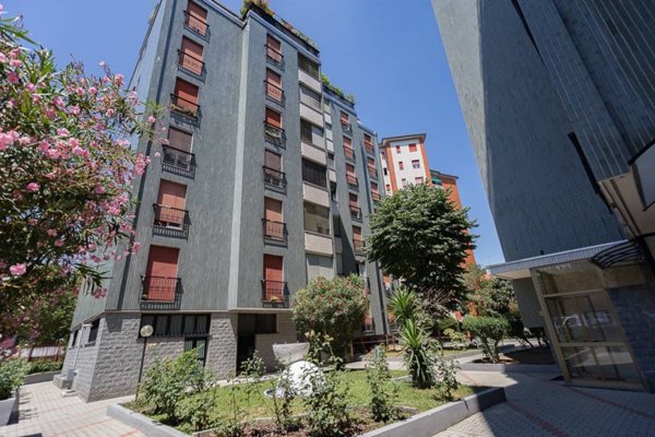 appartamento in vendita a Sesto San Giovanni in zona Rondinella