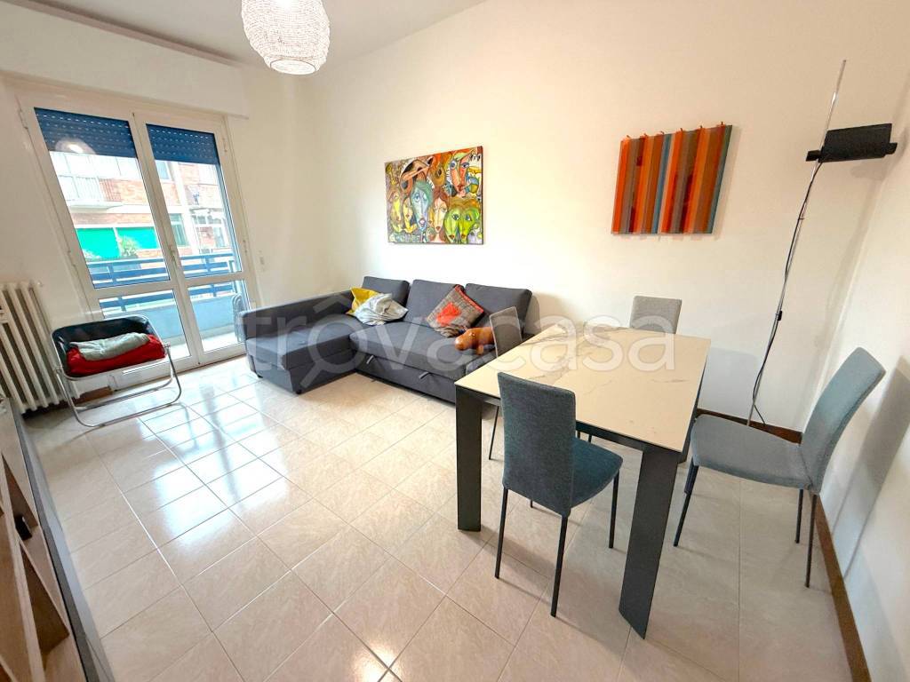 appartamento in vendita a Sesto San Giovanni in zona Rondinella