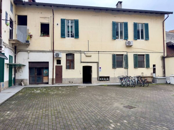 appartamento in vendita a Sesto San Giovanni in zona Rondò/Torretta