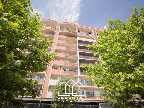 appartamento in vendita a Sesto San Giovanni in zona Pelucca/Villaggio Falck