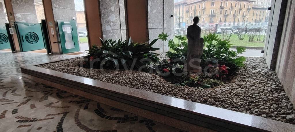 appartamento in vendita a Sesto San Giovanni in zona Rondò/Torretta