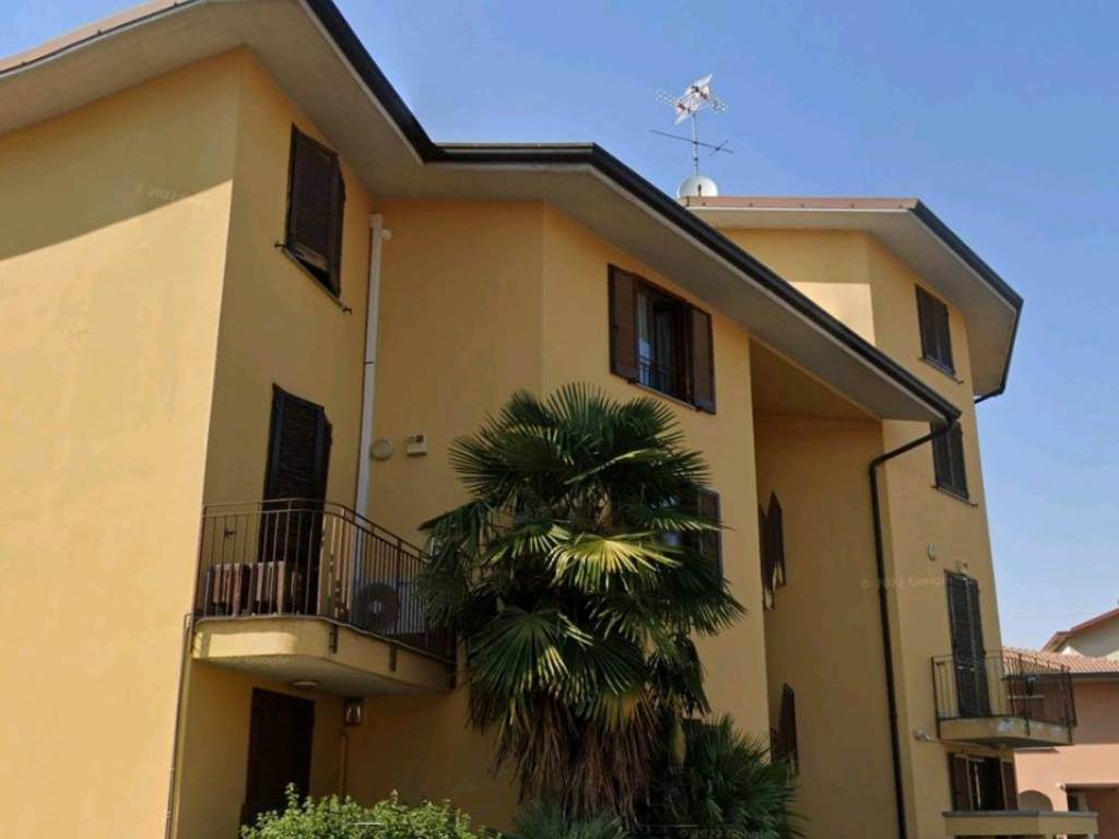 appartamento in vendita a Sesto San Giovanni in zona Pelucca/Villaggio Falck