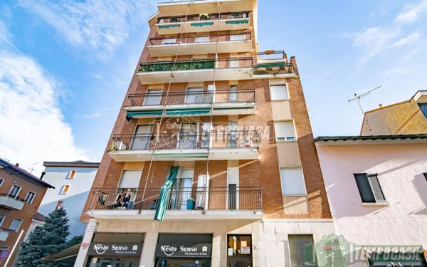 appartamento in vendita a Sesto San Giovanni in zona Rondinella