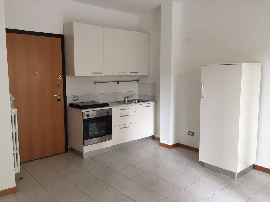 appartamento in vendita a Sesto San Giovanni in zona Pelucca/Villaggio Falck
