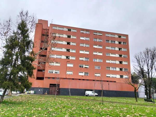 appartamento in vendita a Sesto San Giovanni in zona Rondinella