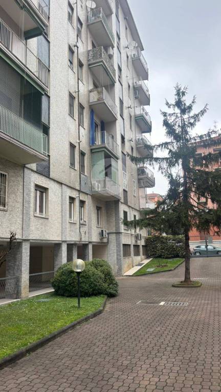 appartamento in vendita a Sesto San Giovanni