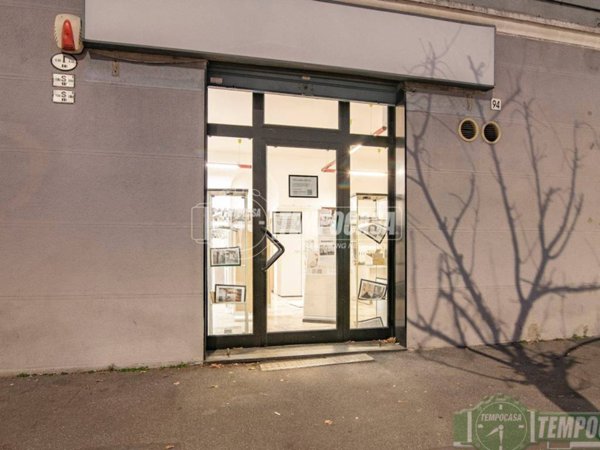 negozio in vendita a Sesto San Giovanni
