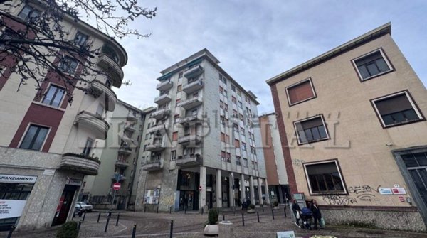 appartamento in vendita a Sesto San Giovanni in zona Rondò/Torretta