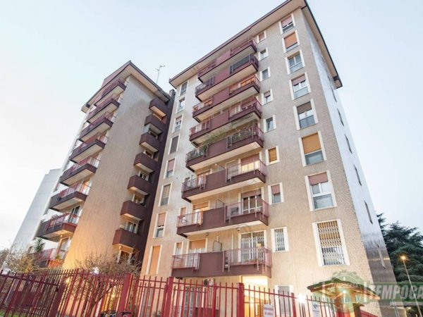 appartamento in vendita a Sesto San Giovanni in zona Rondò/Torretta