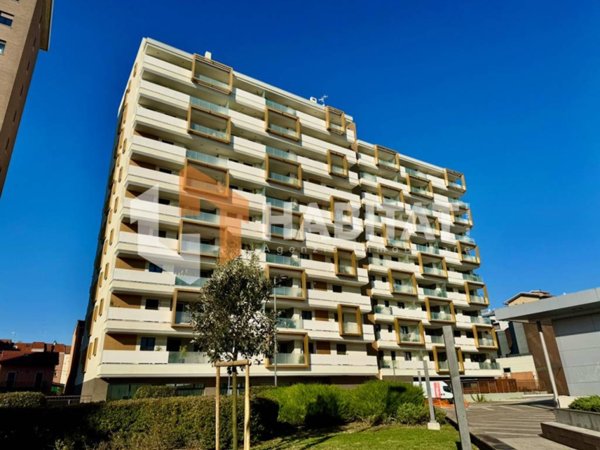 appartamento in vendita a Sesto San Giovanni in zona Rondò/Torretta