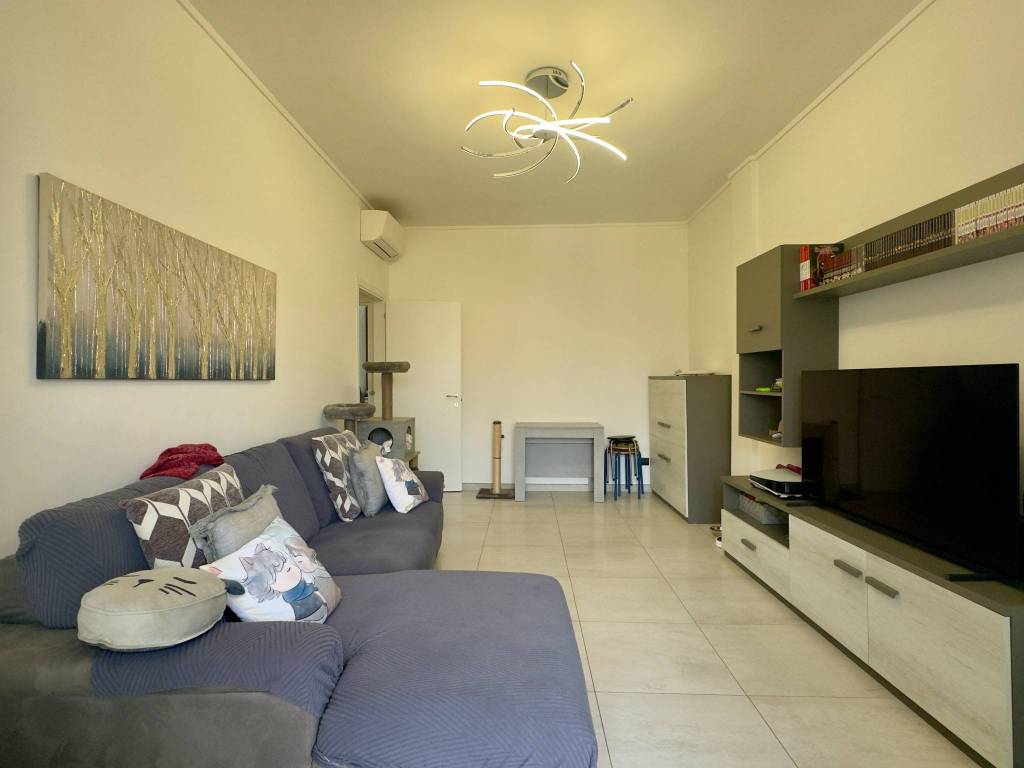 appartamento in vendita a Sesto San Giovanni in zona Rondinella