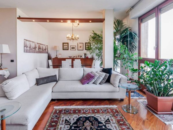 appartamento in vendita a Sesto San Giovanni in zona Rondò/Torretta