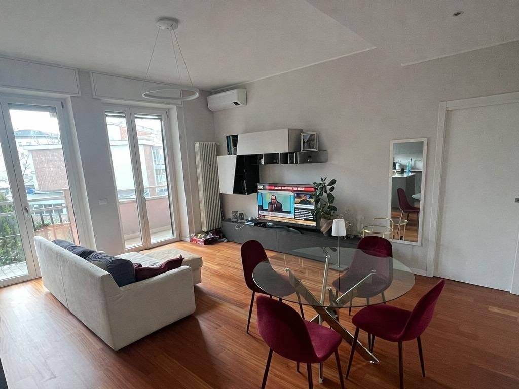 appartamento in vendita a Sesto San Giovanni in zona Rondinella