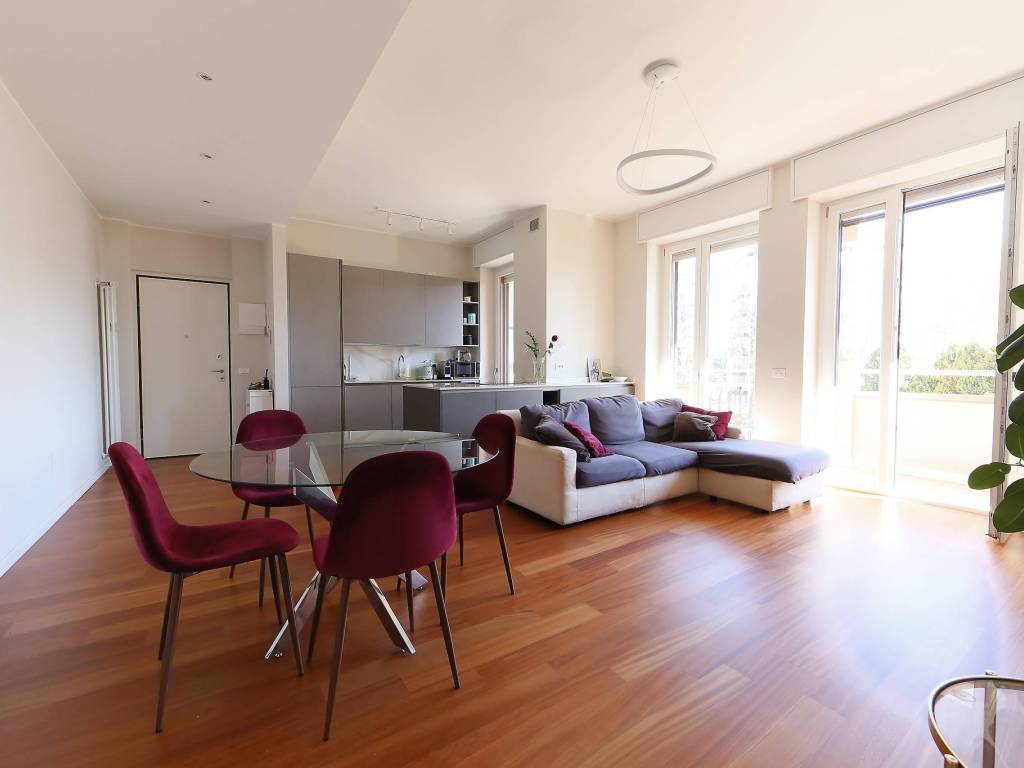 appartamento in vendita a Sesto San Giovanni in zona Rondinella