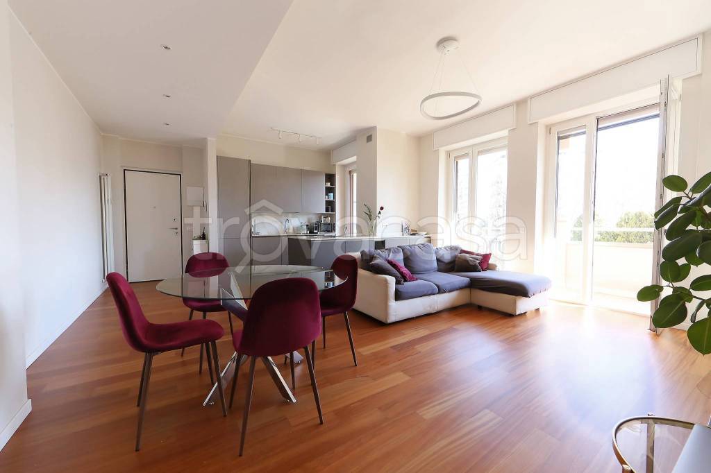 appartamento in vendita a Sesto San Giovanni