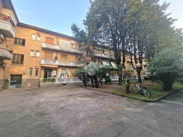 appartamento in vendita a Sesto San Giovanni in zona Rondò/Torretta