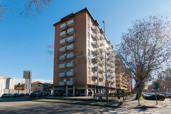 appartamento in vendita a Sesto San Giovanni in zona Rondò/Torretta