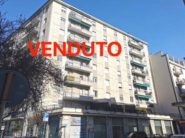 appartamento in vendita a Sesto San Giovanni in zona Rondò/Torretta