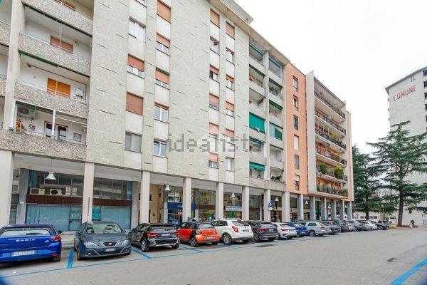 appartamento in vendita a Sesto San Giovanni in zona Rondò/Torretta