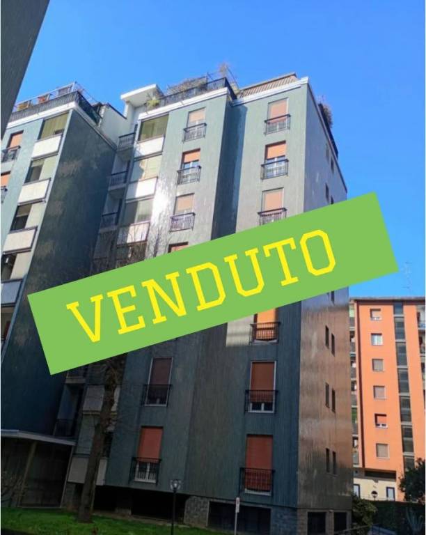 appartamento in vendita a Sesto San Giovanni in zona Rondinella