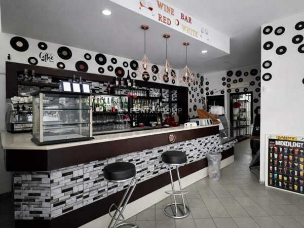 negozio in vendita a Sesto San Giovanni in zona Rondò/Torretta