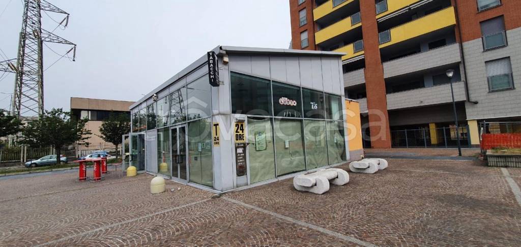 negozio in vendita a Sesto San Giovanni