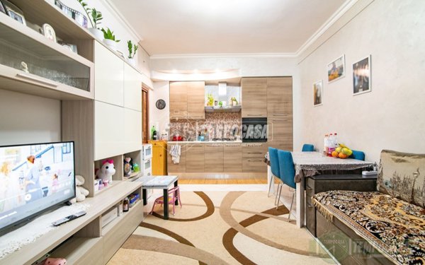 appartamento in vendita a Sesto San Giovanni in zona Rondinella