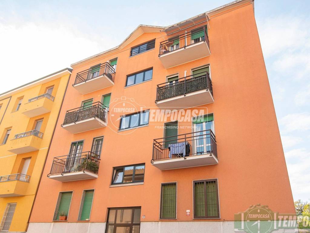 locale commerciale in vendita a Sesto San Giovanni