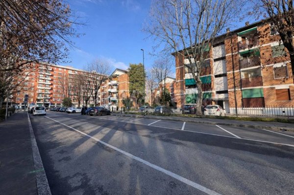 appartamento in vendita a Sesto San Giovanni in zona Parpagliona